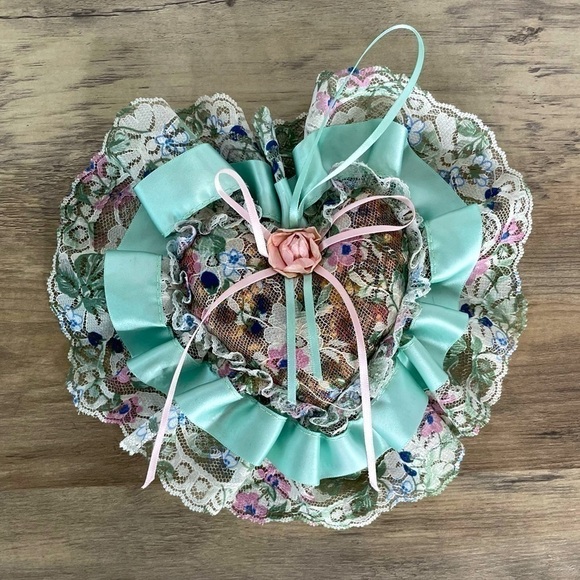 VINTAGE 80’s Pre Gold Label Victoria’s Secret Potpourri Sachet - Picture 1 of 6